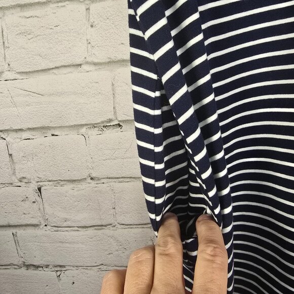 WOMENS DAVI AND DANI KNIT SHIFT ALINE DRESS NAVY WITH WHITE STRIPES SIZE SMALL - Picture 2 of 8